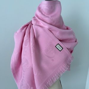 Gucci scarf
